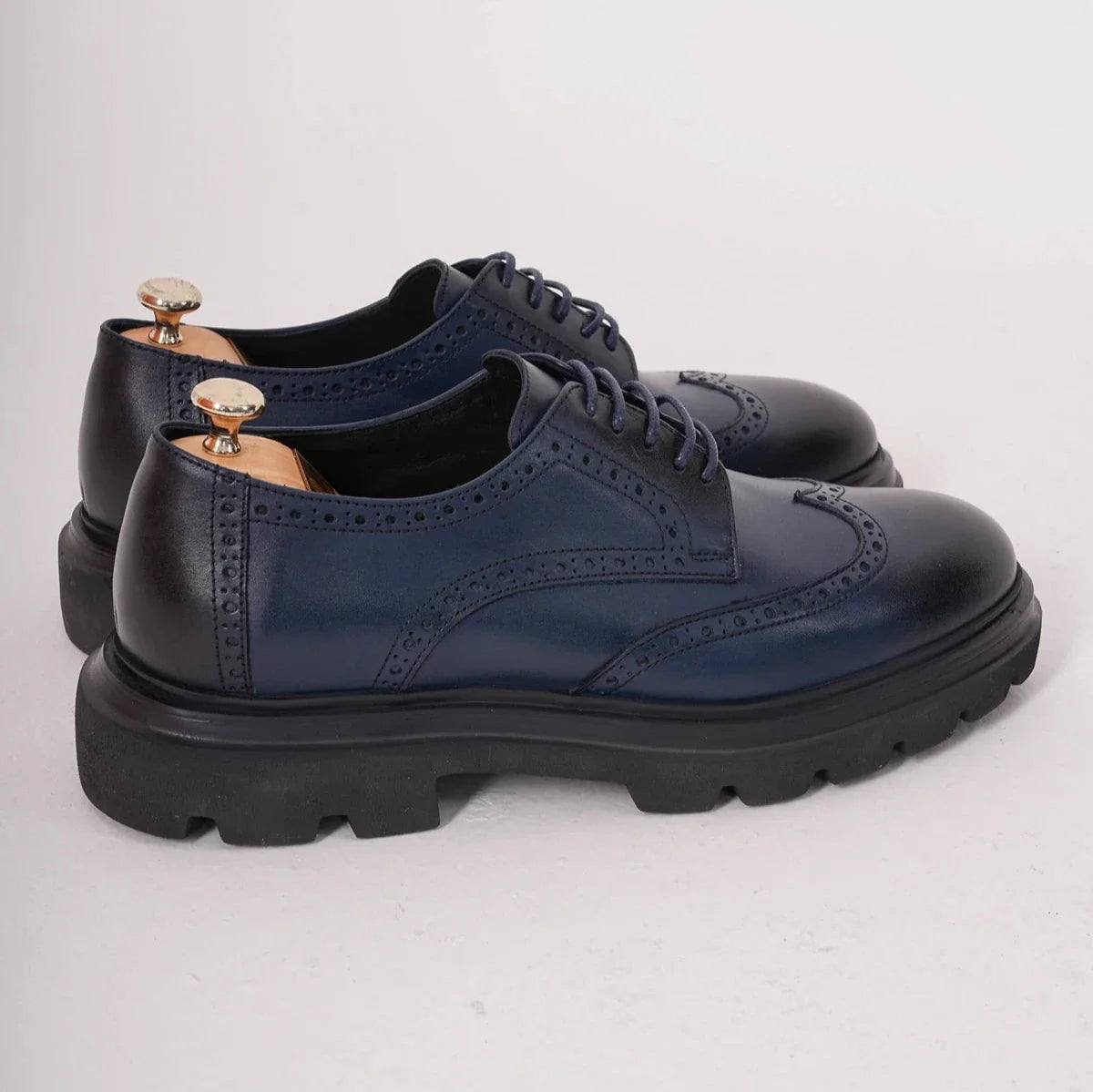 Blue Shaded Wingtip Laces Chunky