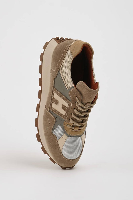 Suede Runner