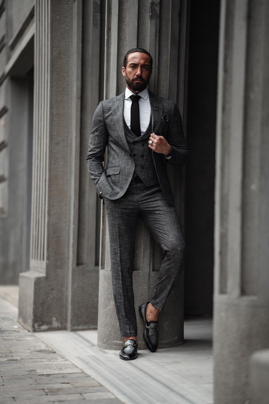 Men's Self Patterned Slim Fit Suit