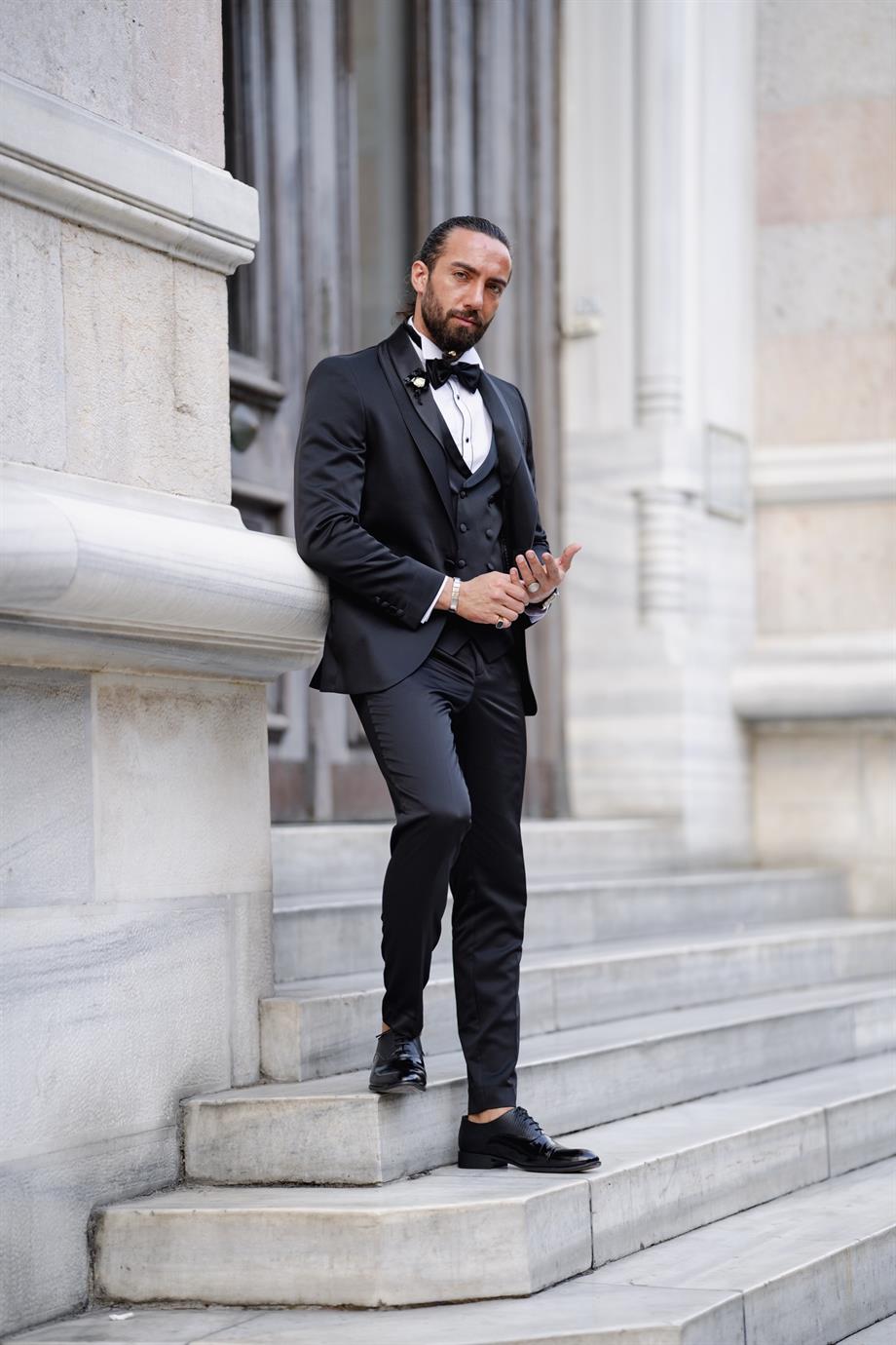 Men's Black Tuxedo Suit
