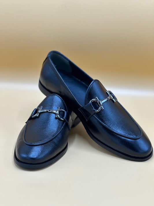 Black Mild Grainy Loafer