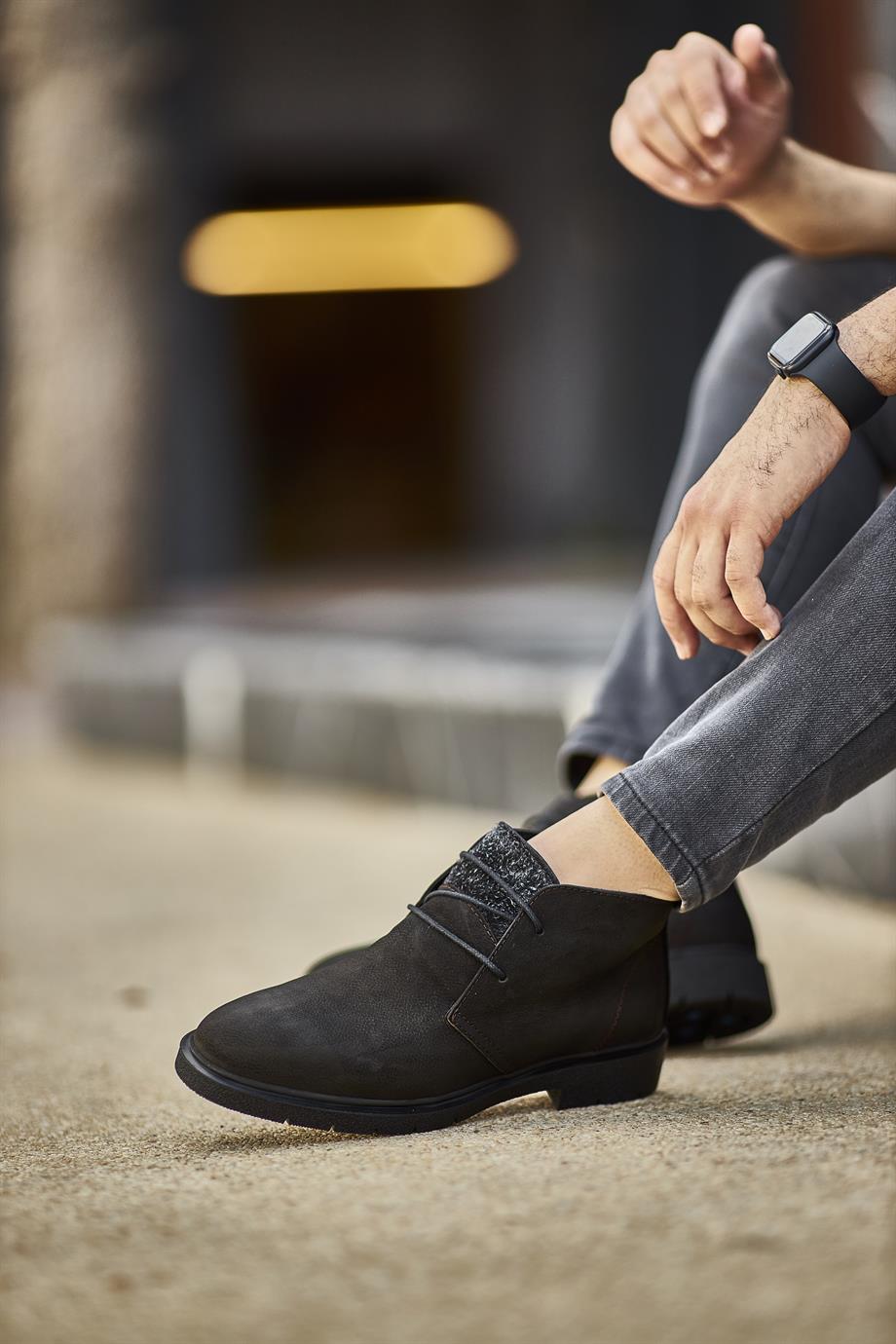 Black Nubuck Chukka Boots