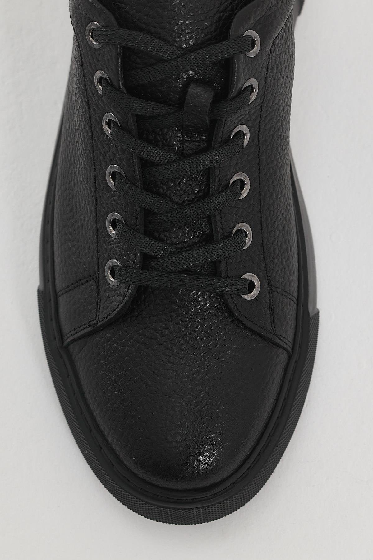 Black Leather Sneaker