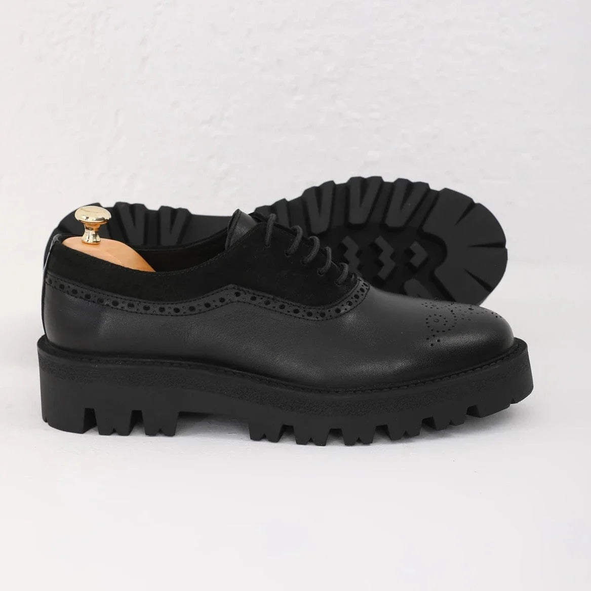 Black Chunky Trok F-029