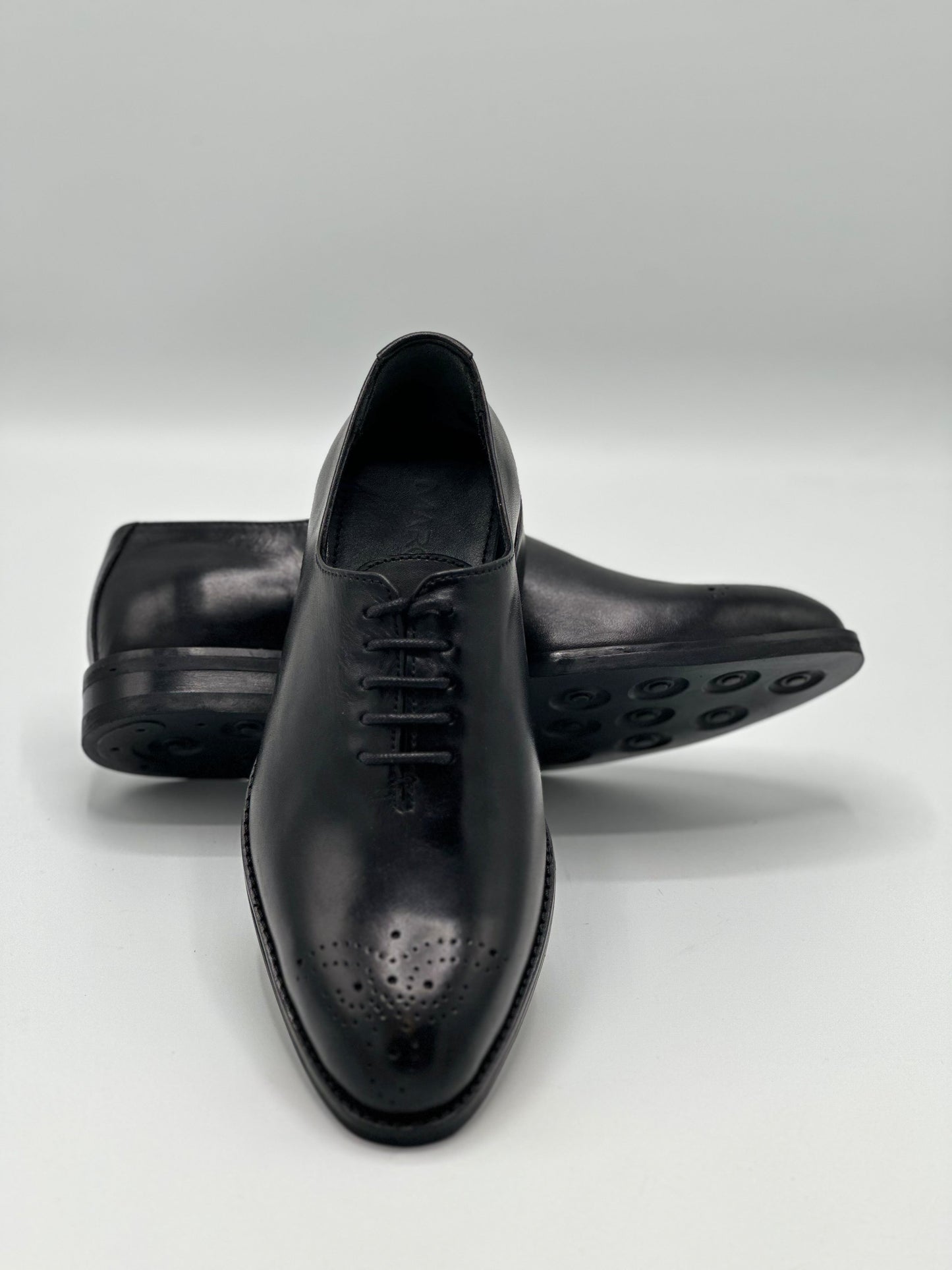 Black Whole Cut Toe Brogue